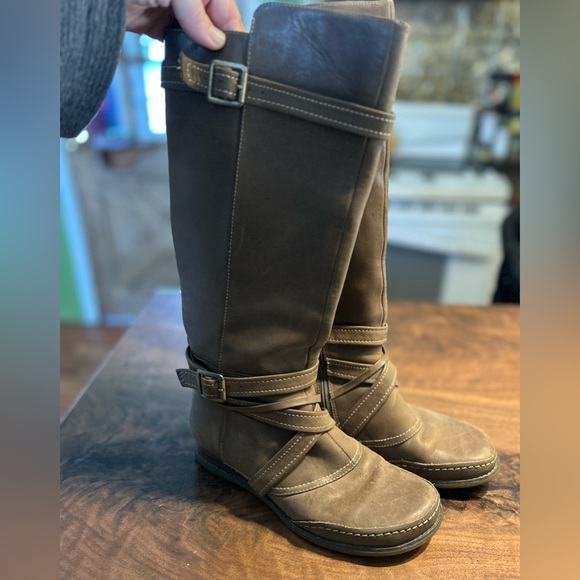 Miz Mooz Pauline Leather Wedge Boot - Picture 1 of 9